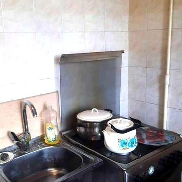 Продам 1ком кв.,метро Спортивная, ул.Молочная 7, хороший этаж 5\9