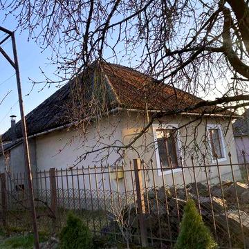 Продамо будинок під ремонт