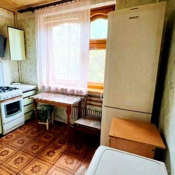 Продаж 2-кімнатної квартири. Р-н РЖМ. Вул.Зубарева 45