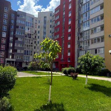 Простора 2-кімнатна квартира з новим ремонтом у Бучі ЖК Нова Буча