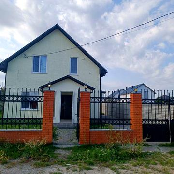 оренда двоповерхового будинку в місті