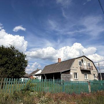 Продаж будинку в затишному районі
