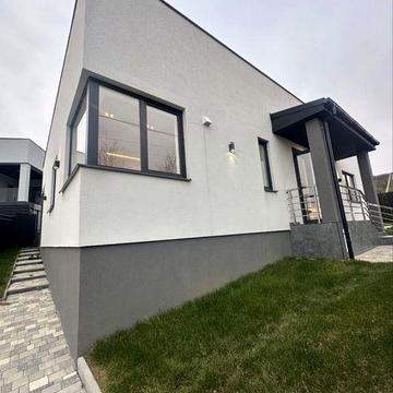 Продаж Американки -топ локація - Червениця