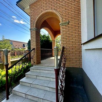 Продаж 8к Дім Петропавлівська (Петровського) вулиця