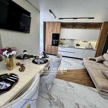 2-комнатная квартира с террасой 118 м² и бассейном на Черемушках