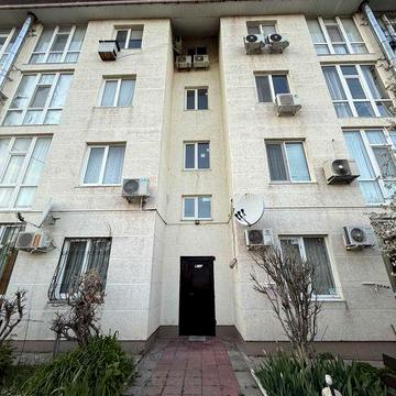 срочная продажа с АГВ на Таирова, с мебелью и техникой, программы
