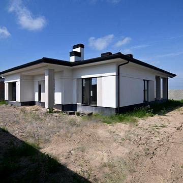 Преміальний одноповерховий будинок у ЖК Green Hills | 180 м²
