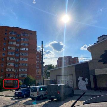 Продам 1 кімн. кв. по вул. ЗСУ (Інтернаціоналістів) 1 поверх Автономка. Завдяки розташуванню підходить під комерцію