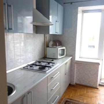 Здам в оренду 3 кімнатну квартиру