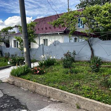 Сдам в оренду пол дома.