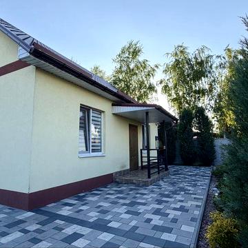 Продам дом-дачу с бассейном в Амур-Нижнеднепровском районе