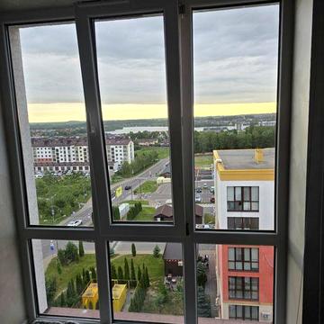 Оренда довгострокова квартира на щасливому студія однокімнатна