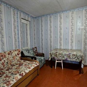 Простора квартира в Бутенках чекає на нового власника.