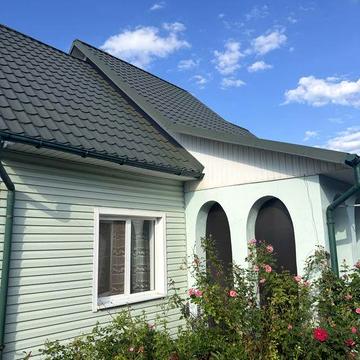 Продається будинок 60м2 готовий до проживання з гаражем, садом та земельною ділянкою 50 соток