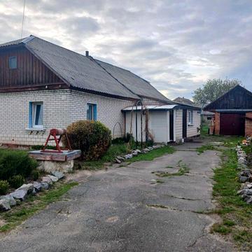 Продаж житлового будинку