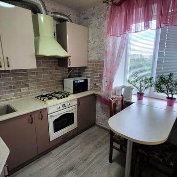 Здам гарну 2ккв в Центрі