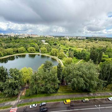 продам 2-х кімн.,квартиру     Грушевського 7