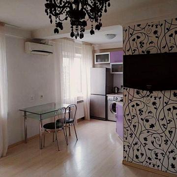 Продажа 1 квартиры Оболонский район, ул Героев Азова 28 б