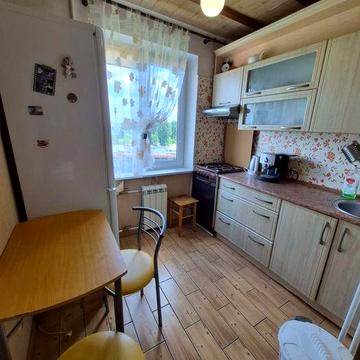 Продаж 2 кв  Гната Юри 16, Борщагівка Швідкисний трамвай