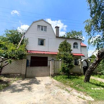 Продаю цегляний триповерховий будинок із зовнішнім утепленням у селищі Бабаї. Т25.