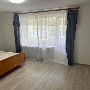 2 кімн. Квартира в центрі Глобине оренду