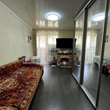 ЭКС! Продам 2 к.квартиру с большой кухней р-н проспекта Добровольского 67 лицея! Кирпичный спецпроект!