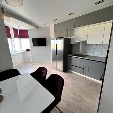 Аренда • 3к квартира • 95 м² • 5/7 этаж • ЖК Ривьера (корп. 5) • вид на реку • #146541