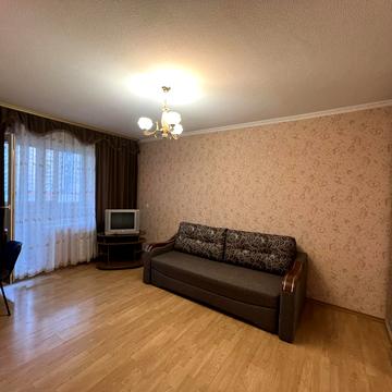 Петра Григоренка просп., 5