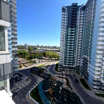 Продам 1-кімнатну квартиру 44 м² у ЖК Скай Сіті