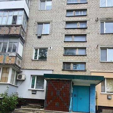 Продаю квартиру на Одеській
