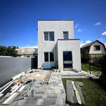 Продаж 2к Дім Капітана Зайцева вулиця