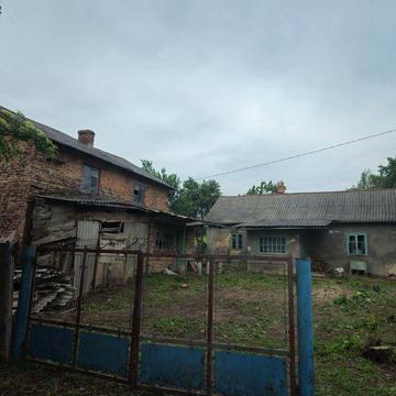 Продаж будинку з документами 30 км від Львова
