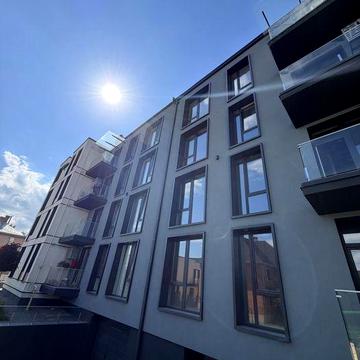 Продається 1 кім новобудова здана 47 кв клубний будинок