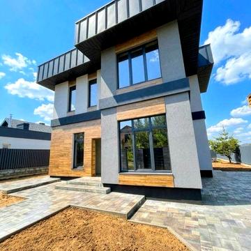 Продається двоповерховий будинок | 170 кв.м| Без комісіі!