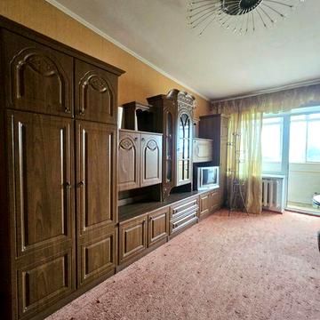 Продаж 3-к квартири 65кв. б-р Верховної Ради  22 . м Лівобережна. Без комісії