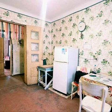 Продам 2-кімнатну квартиру біля парку Перемоги