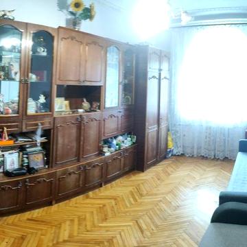 Продаю 2 к/к Центр, в.Адміральська/в.Соборна