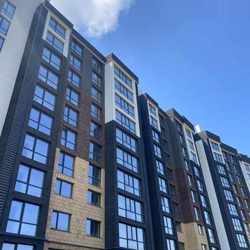 Продаж 1 кім квартири на 4 поверсі у готовому будинку біля Майдану