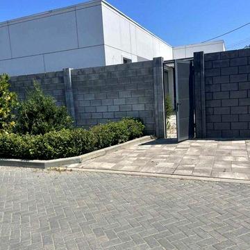 Будинок в котеджному містечку Ла Віда біля Одеси