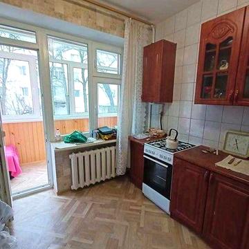 Оренда 1-кімн квартири з меблями, технікою в центрі по Мстиславській, за Прогресом.