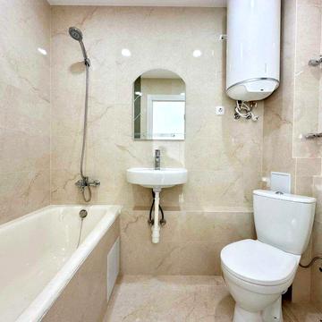Продам квартиру Драгоманова 18
