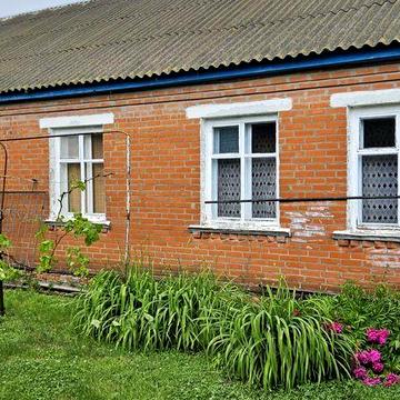Продам будинок + готовий бізнес