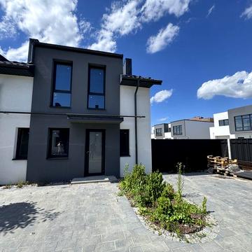 Продається Крайній таунхаус 118 м2 | 3 спальні | 2,5 сотих землі