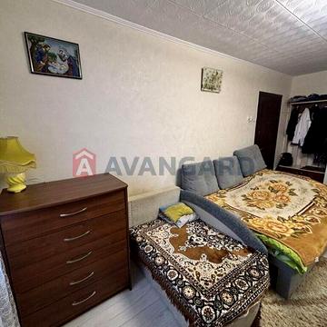 Продам кімнату в гуртожитку з ремонтом.