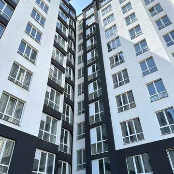 Продаж квартири на 5 поверсі, розтермінування, Чорновола