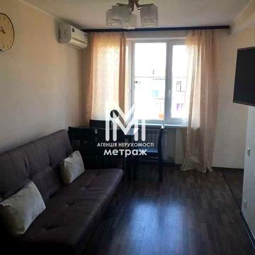 Продам 3 к. квартиру Космонавтов метро 23 Августа капитальный ремонт