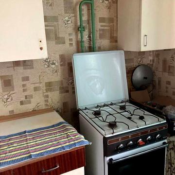 Сдам 2 ком. квартиру !