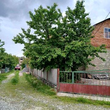 Продаж дачного будинку, придатного для постійного проживання
