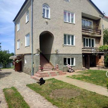 Продам будинок с. Бісковичі