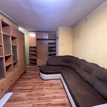 ТРИКІМНАТНА КВАРТИРА, вулиця Степана Бандери